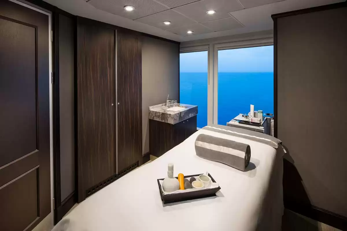 el  :  cabine 15