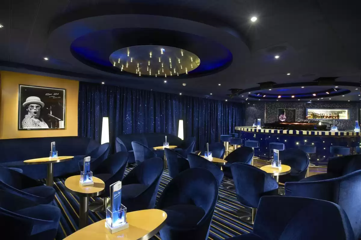 el  :  cabine 27
