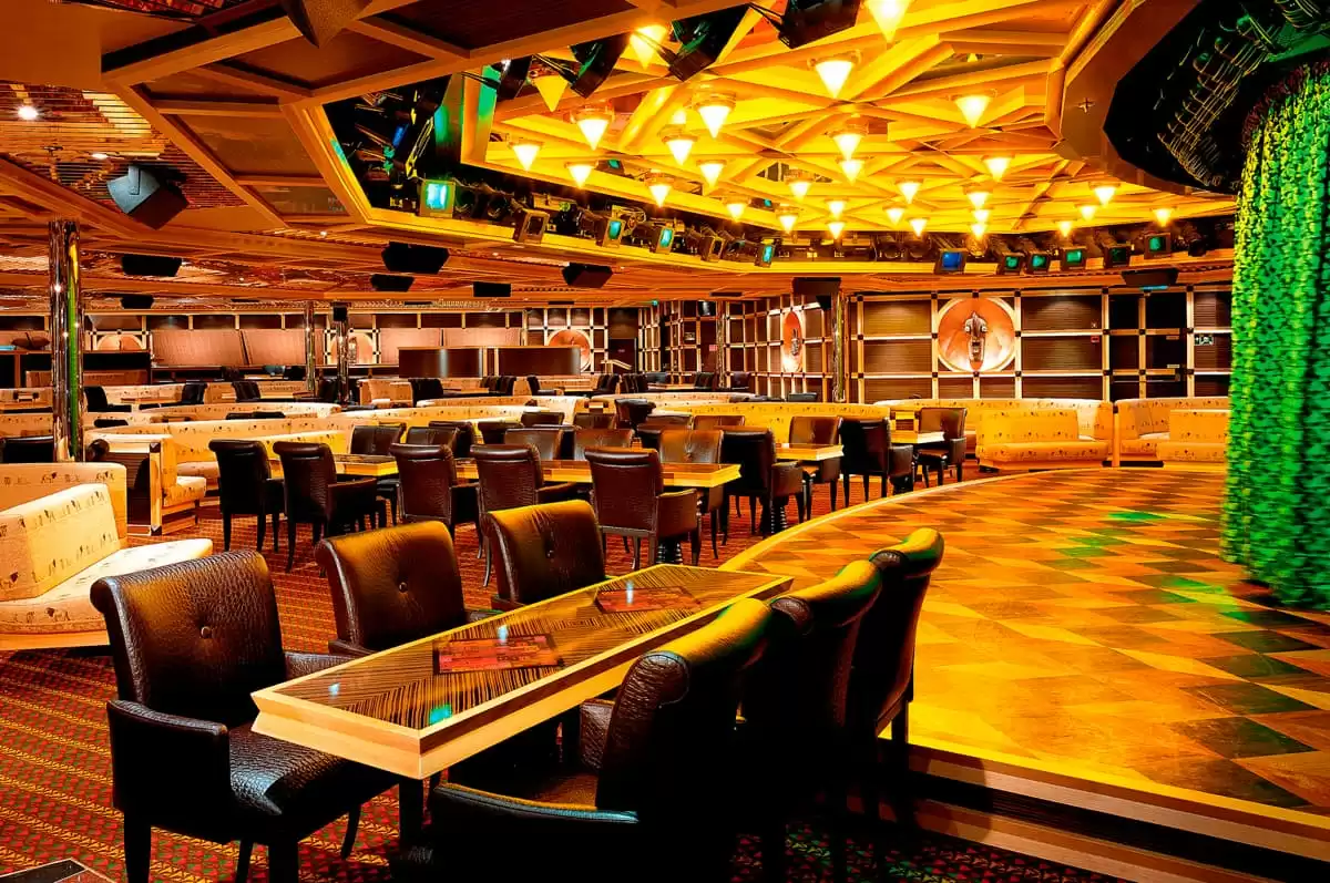 el  :  cabine 9