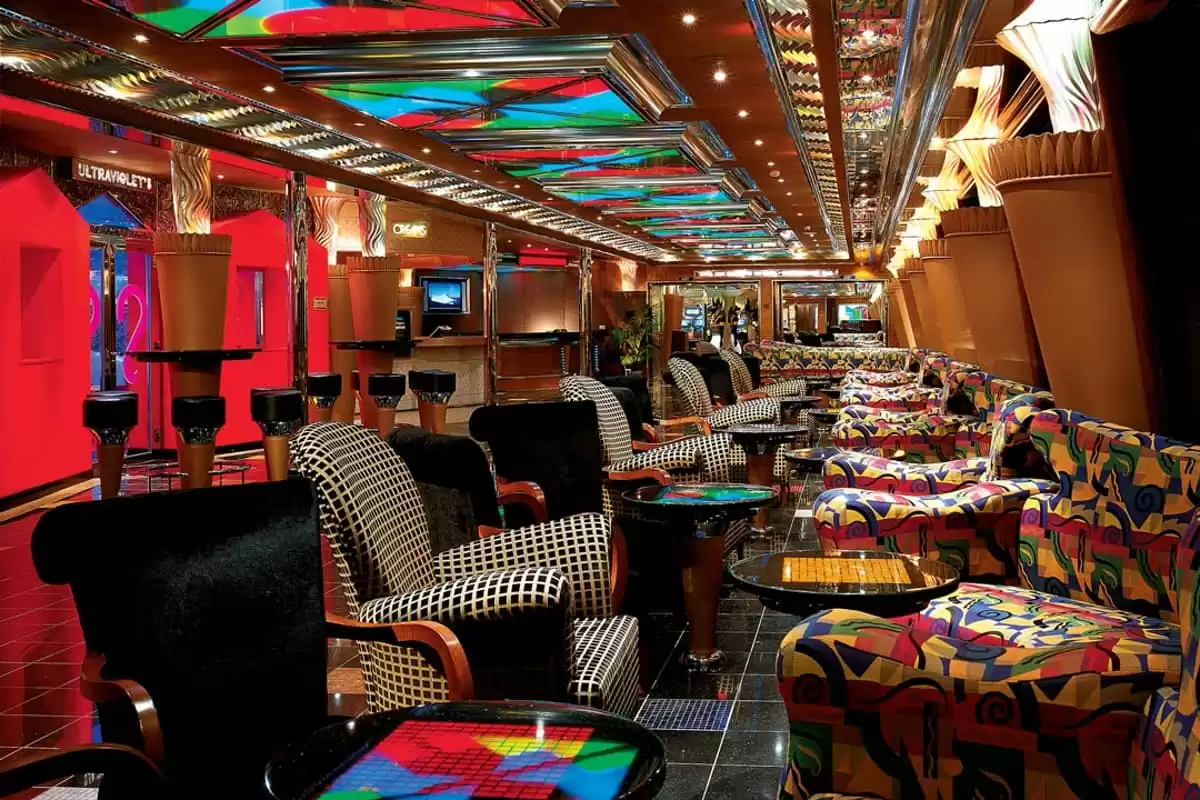 el  :  cabine 14