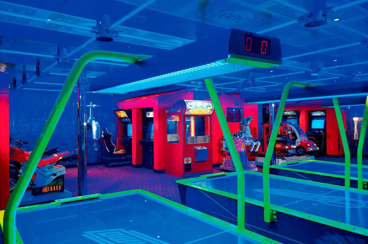 el  :  cabine 18