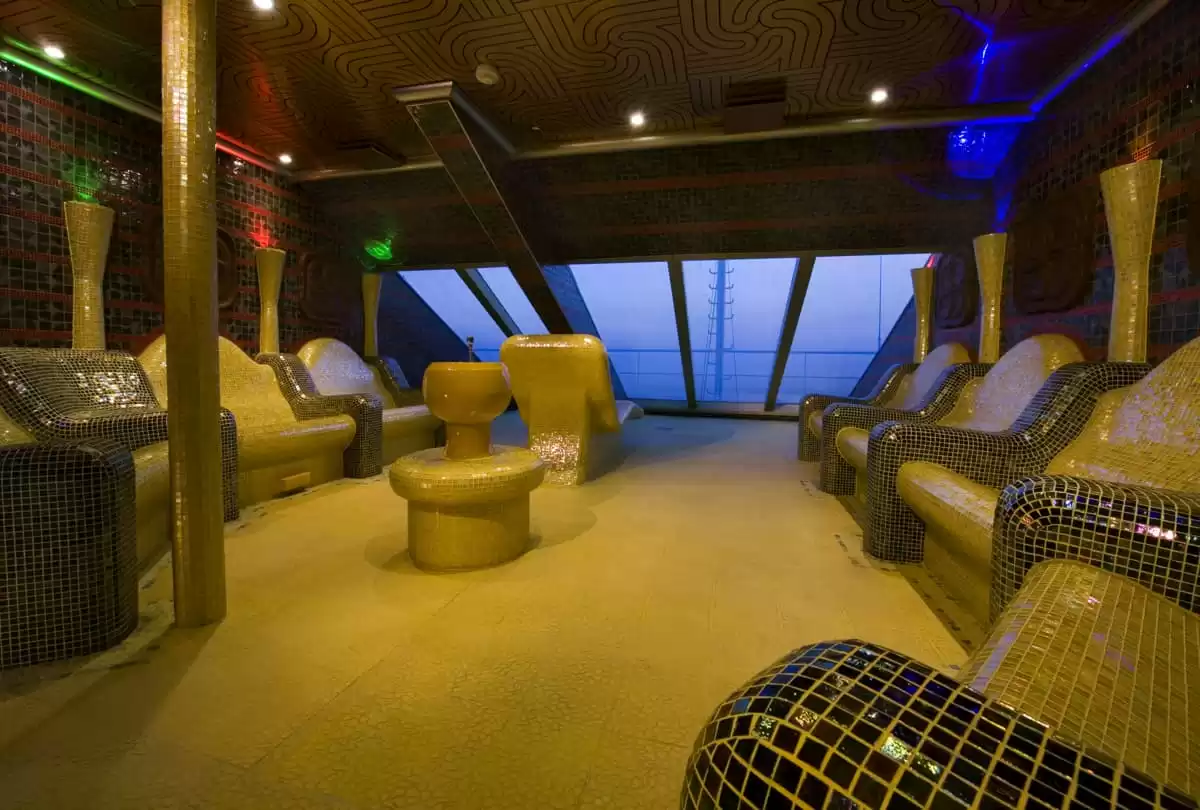 el  :  cabine 8
