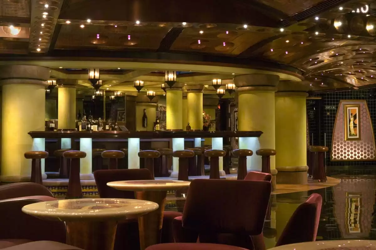 el  :  cabine 28