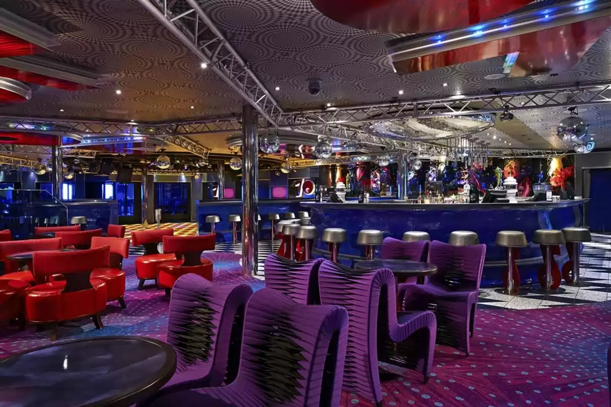 el  :  cabine 18