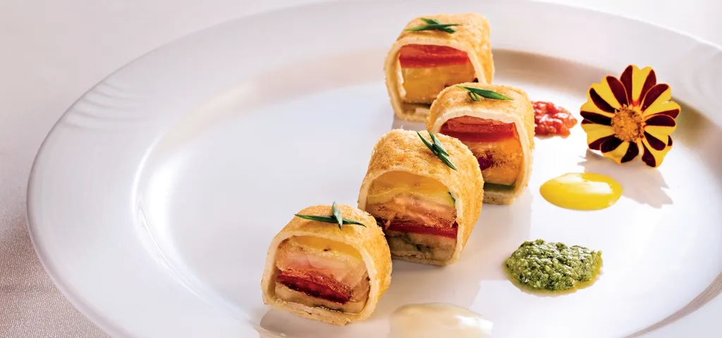 3- RESTAURANTE MICHELANGELO 1965 <br> SABORES ITALIANOS Y VISTAS PANORÁMICAS