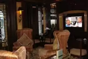 Connoisseur Club