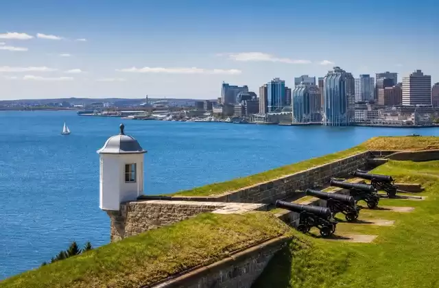 En Halifax